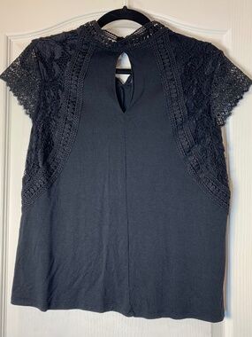 Black‎ Lace Mock Neck Top Romantic Goth  Feminine Dark Academia Chic Size Small